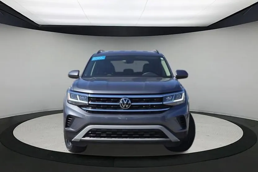 2022 Volkswagen Atlas SE photo 1