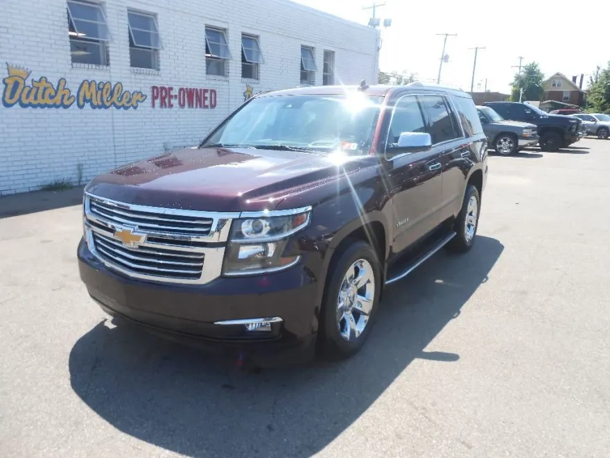 2017 Chevrolet Tahoe Premier photo 1