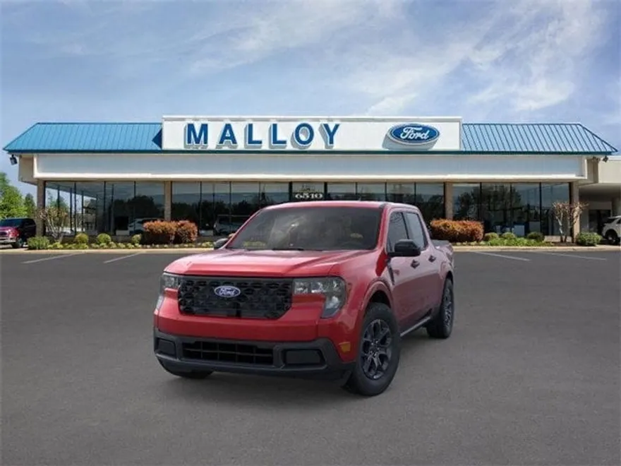 2025 Ford Maverick XLT photo 1