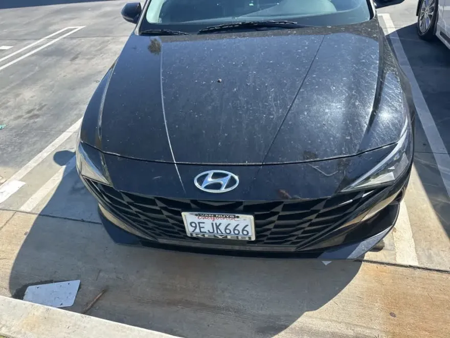 2023 Hyundai Elantra SEL photo 1