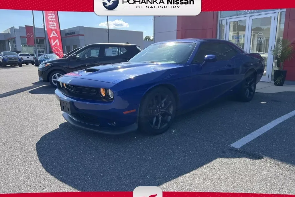 2022 Dodge Challenger GT photo 1