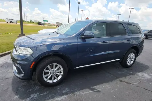 2021 Dodge Durango SXT photo 2