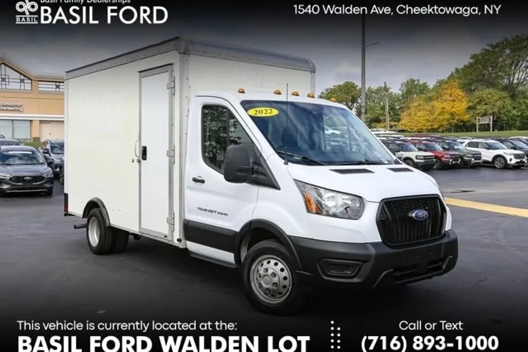 2022 Ford Transit photo 1
