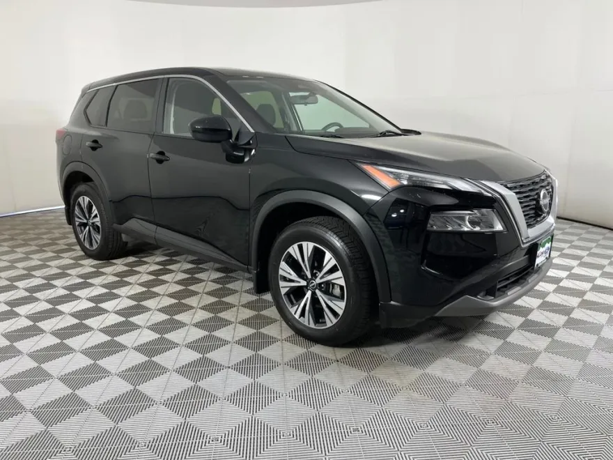 2023 Nissan Rogue SV photo 1