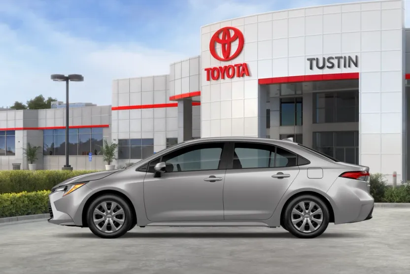 2026 Toyota Corolla LE photo 1