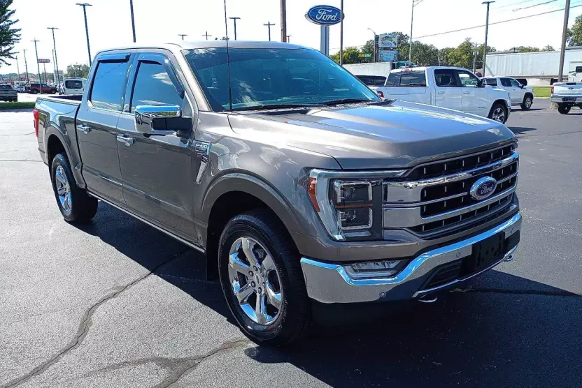 2022 Ford F-150 Lariat photo 1