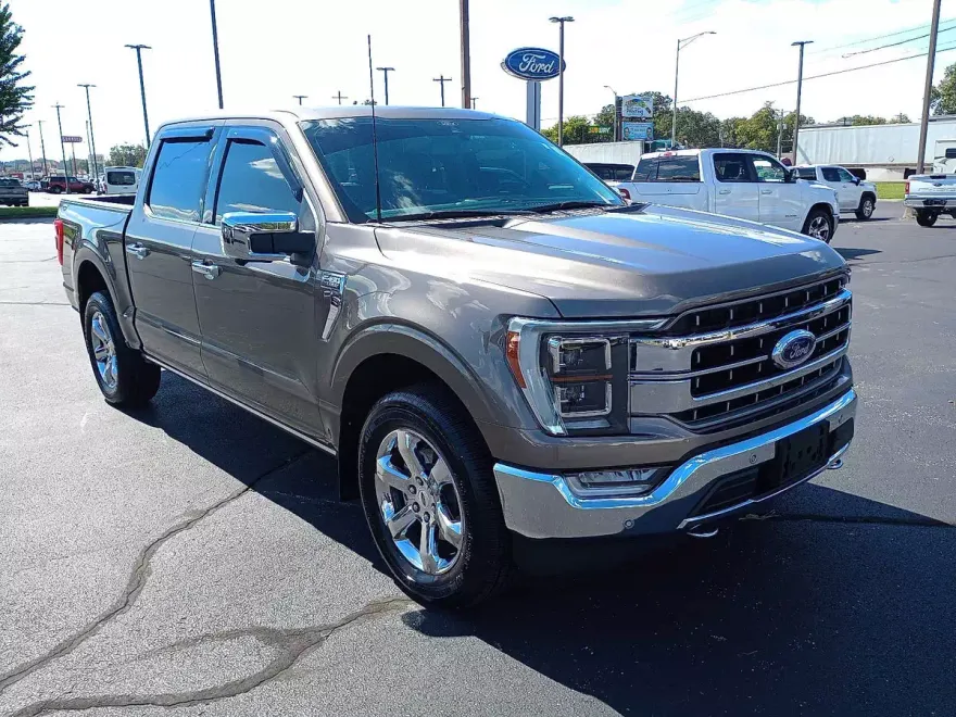 2022 Ford F-150 Lariat photo 1
