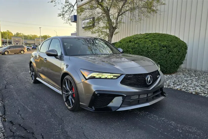 2024 Acura Integra Type S photo 1
