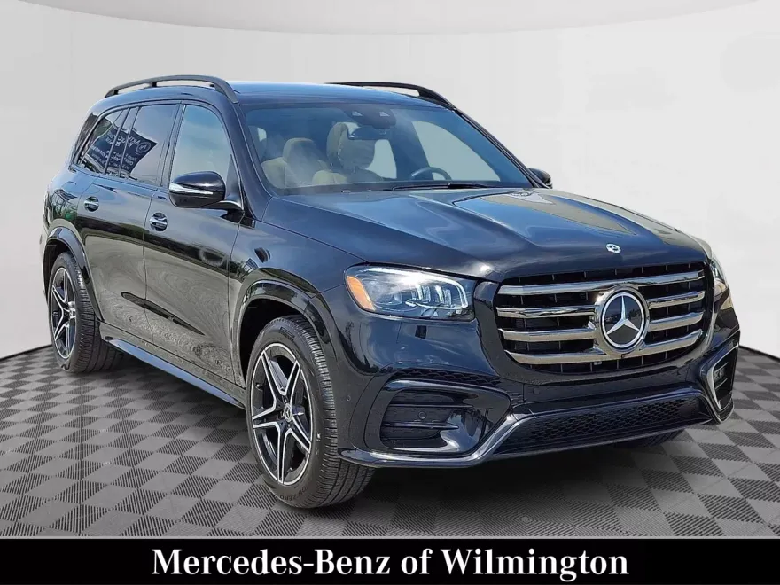 2025 Mercedes Benz GLS 450 4MATIC photo 1