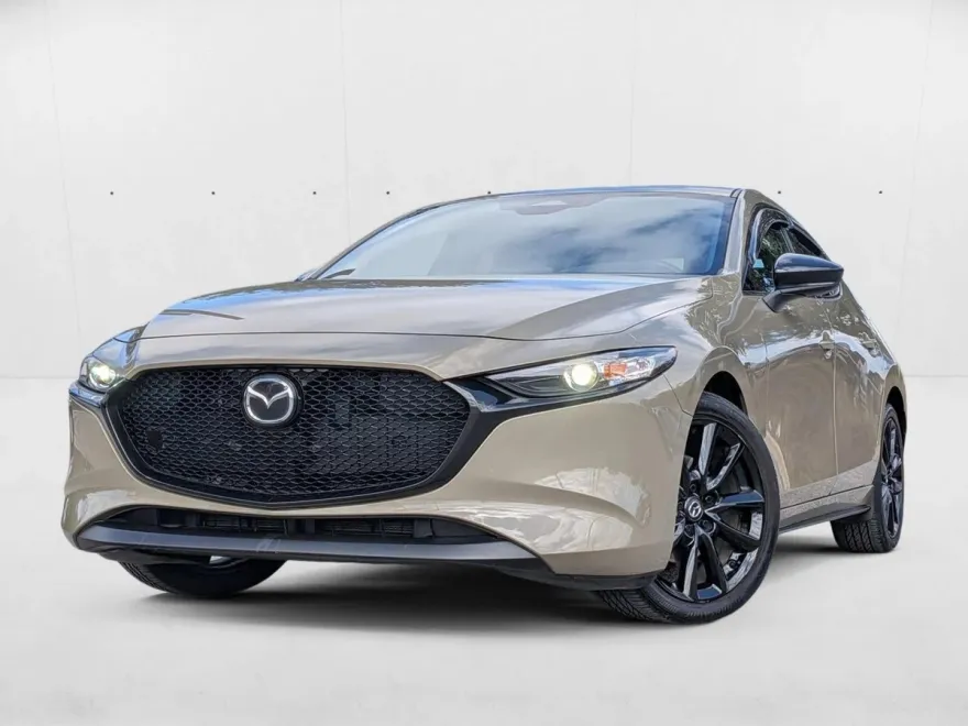 2024 Mazda Mazda3 Hatchback 2.5 Carbon Turbo photo 1