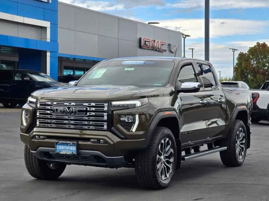 2025 Gmc Canyon Denali photo 1