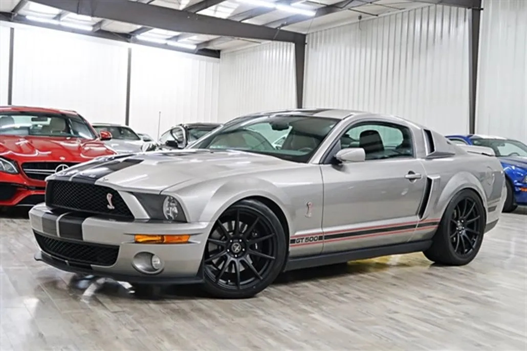 2008 Ford Mustang photo 1