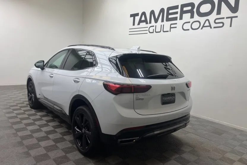 2025 Buick Envision Sport Touring photo 1