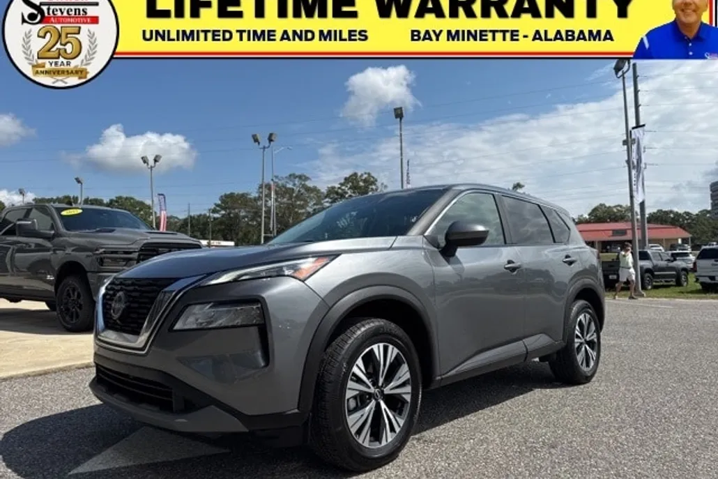 2023 Nissan Rogue SV photo 1
