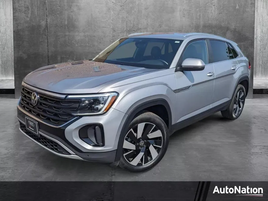 2024 Volkswagen Atlas Cross Sport SE Technology photo 1