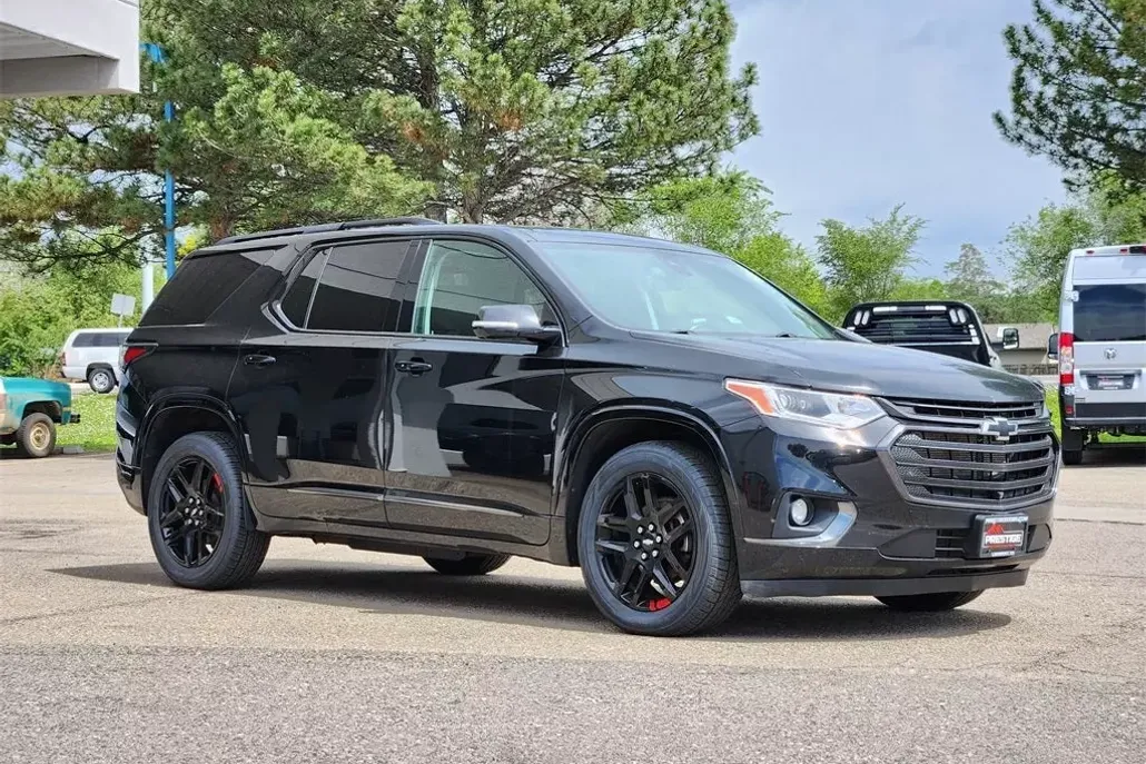 2020 Chevrolet Traverse Premier photo 1