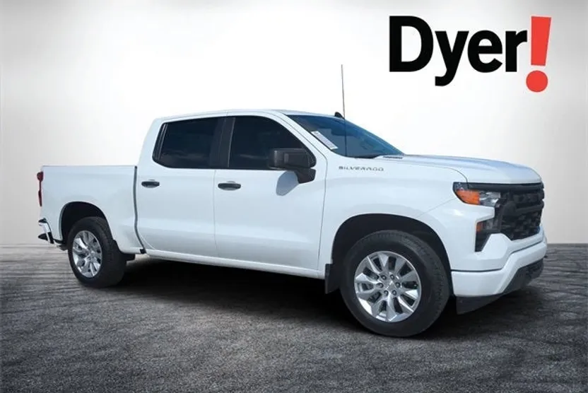 2025 Chevrolet Silverado 1500 Custom photo 1