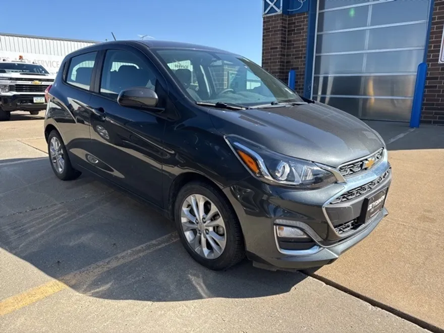 2022 Chevrolet Spark 1LT photo 1
