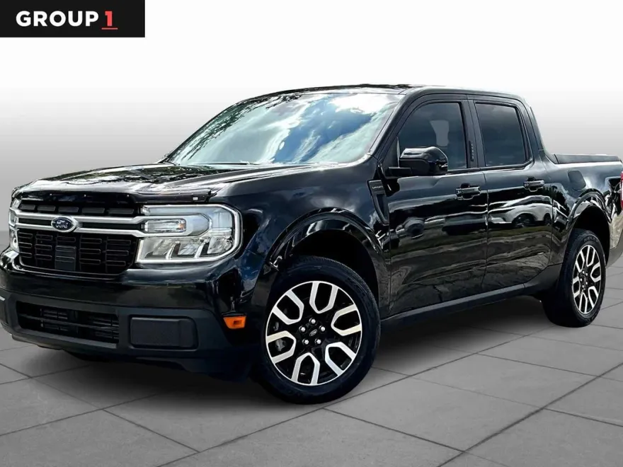 2022 Ford Maverick Lariat photo 1