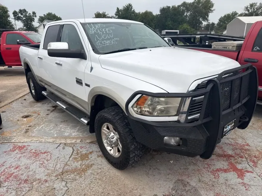 2011 Ram 2500 Laramie photo 1