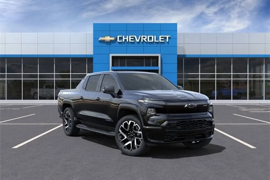 2024 Chevrolet Silverado EV RST photo 1