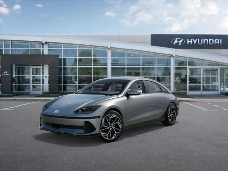 2025 Hyundai Ioniq 6 SEL photo 1