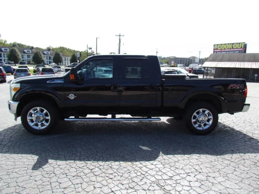 2016 Ford F-250 Lariat photo 1