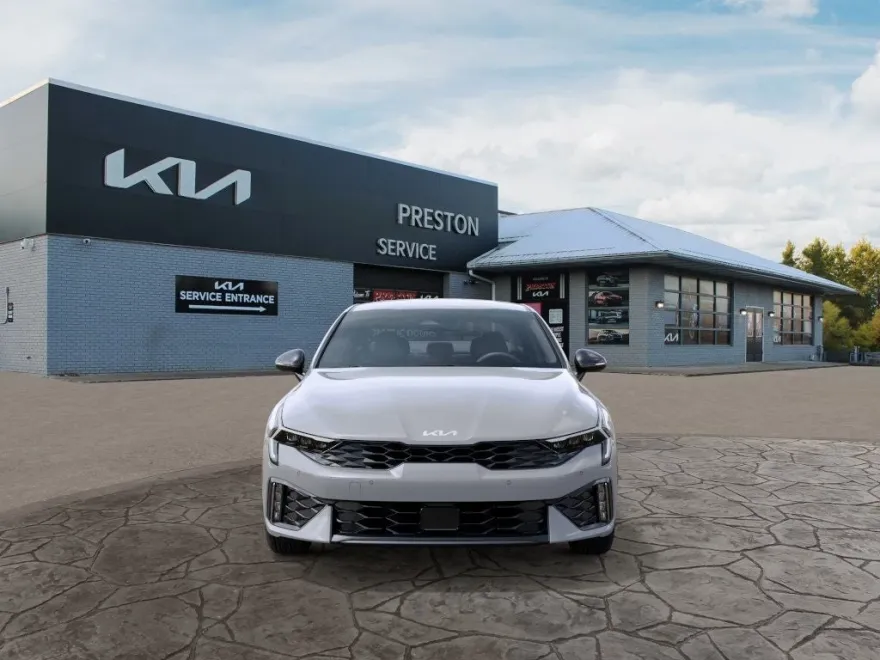 2026 Kia K5 GT-Line photo 1