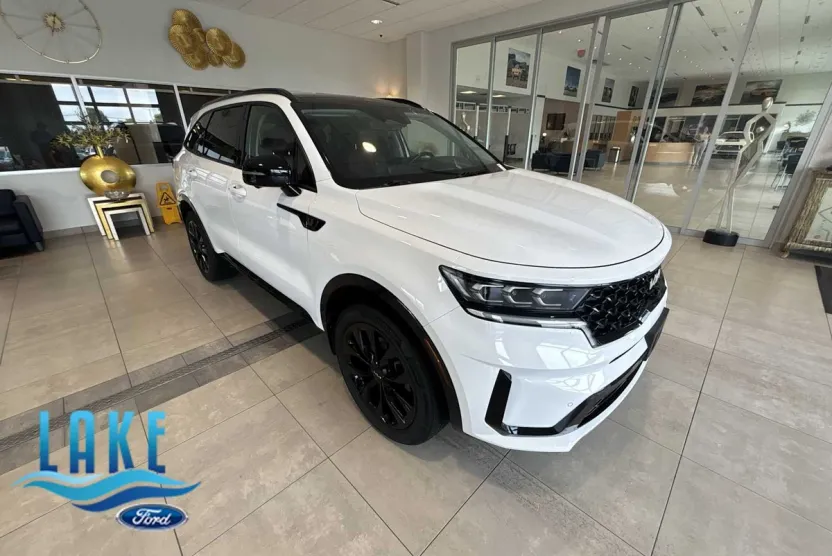 2022 Kia Sorento SX photo 1