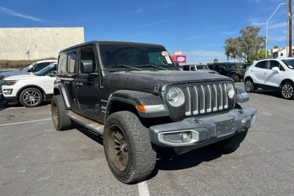 2018 Jeep Wrangler Unlimited Sahara photo 1