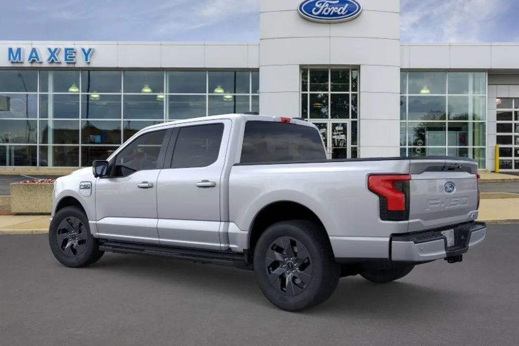 2025 Ford F-150 Lightning photo 1