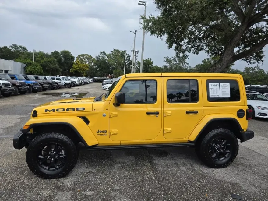 2019 Jeep Wrangler Unlimited Moab photo 1