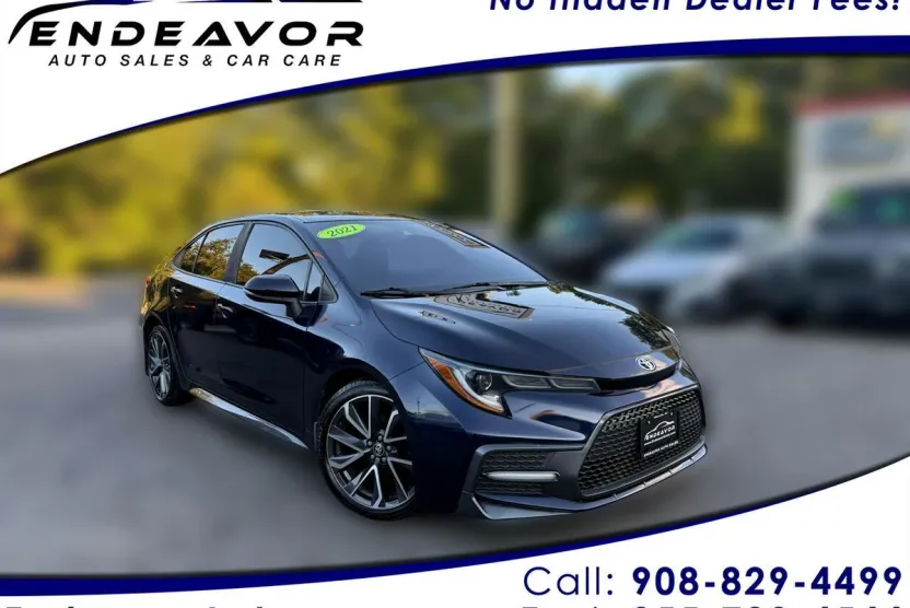 2021 Toyota Corolla SE photo 1