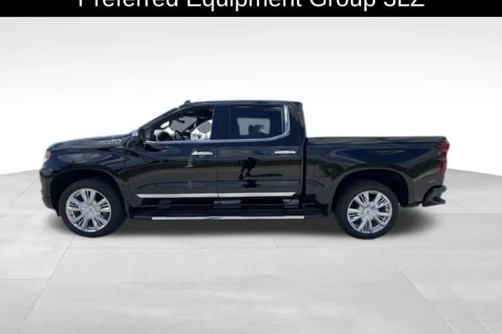 2023 Chevrolet Silverado 1500 High Country photo 1