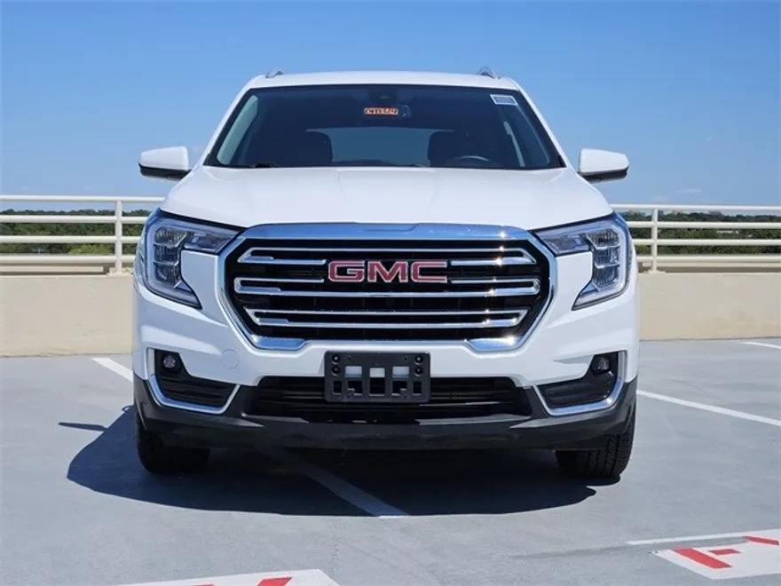 2024 Gmc Terrain SLT photo 1