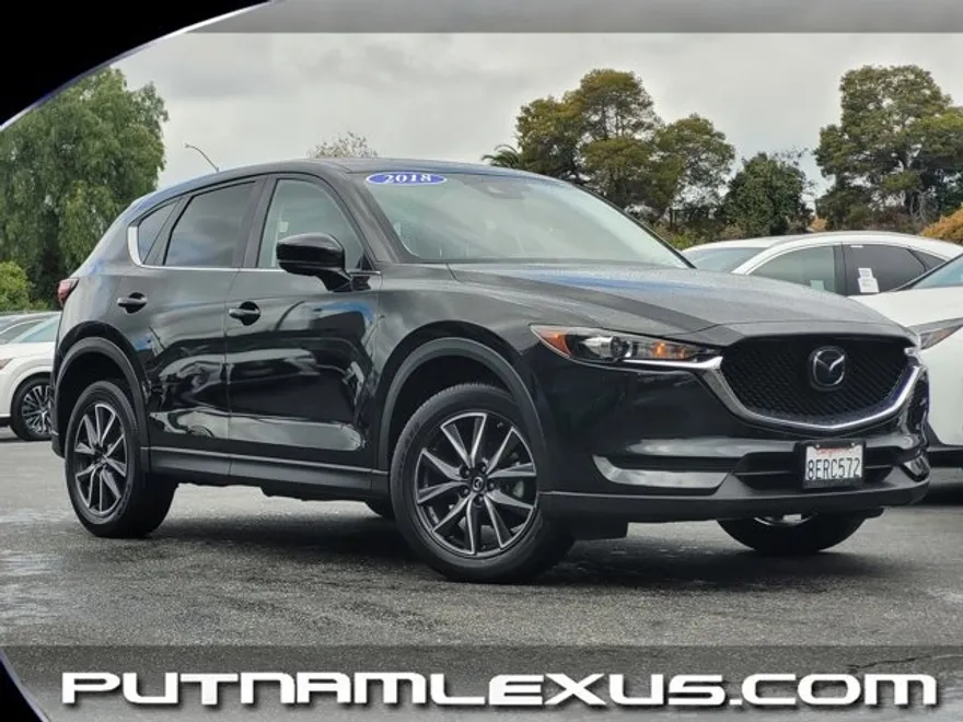 2018 Mazda CX-5 Touring photo 1