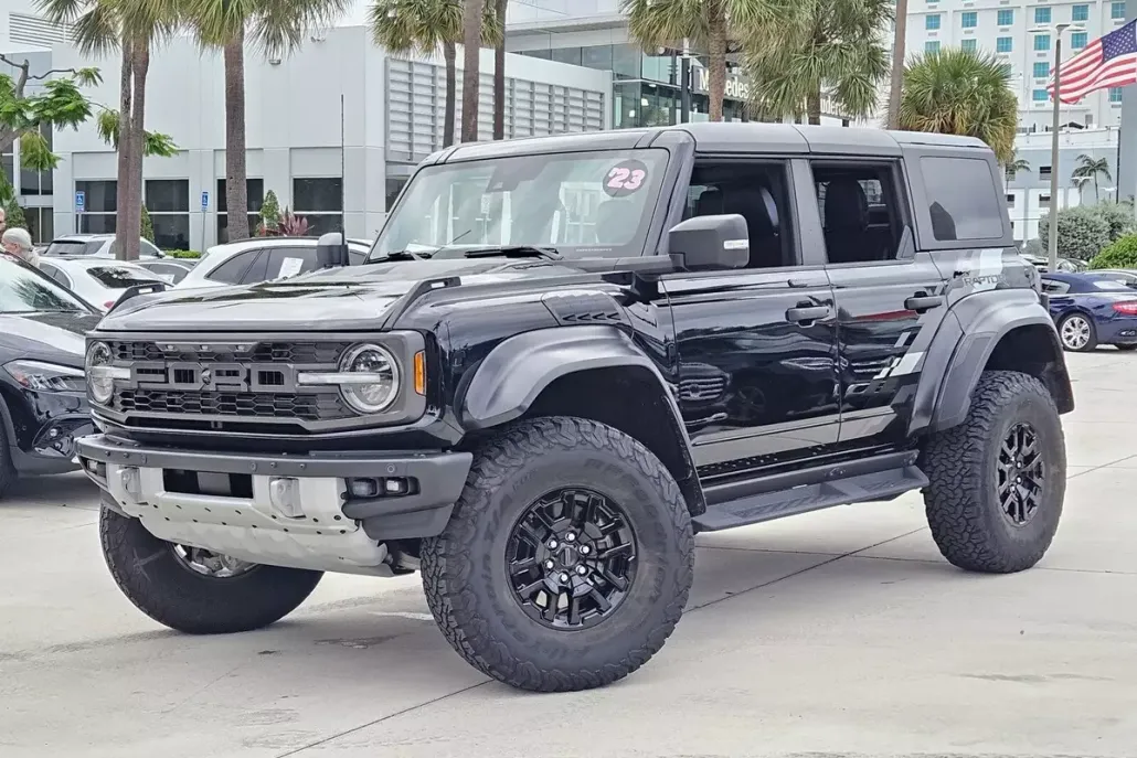 2023 Ford Bronco Raptor photo 1