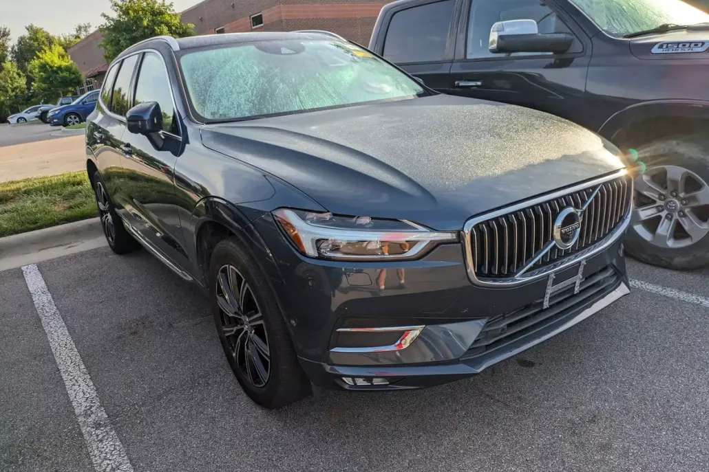 2019 Volvo XC60 Inscription photo 1