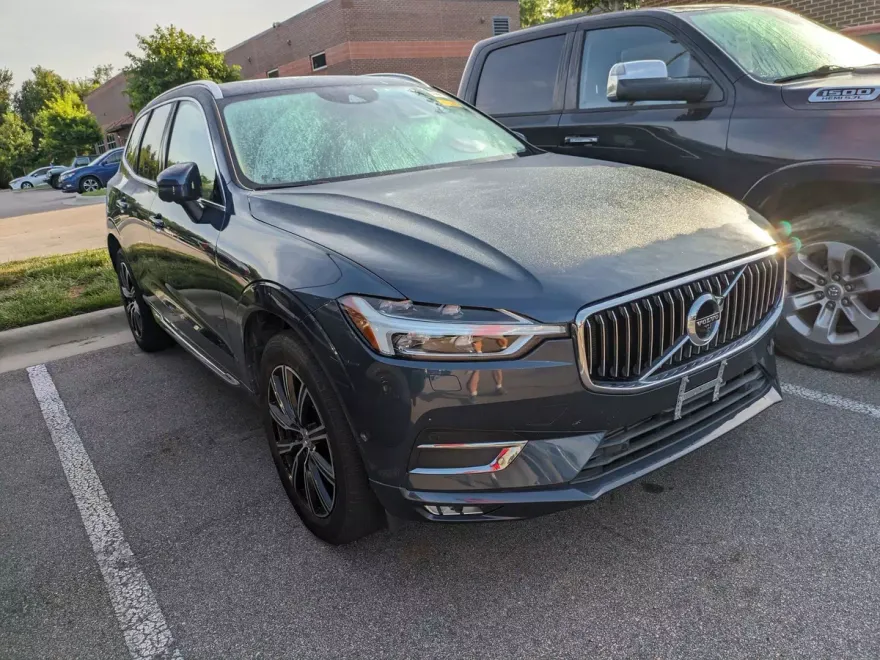 2019 Volvo XC60 Inscription photo 1