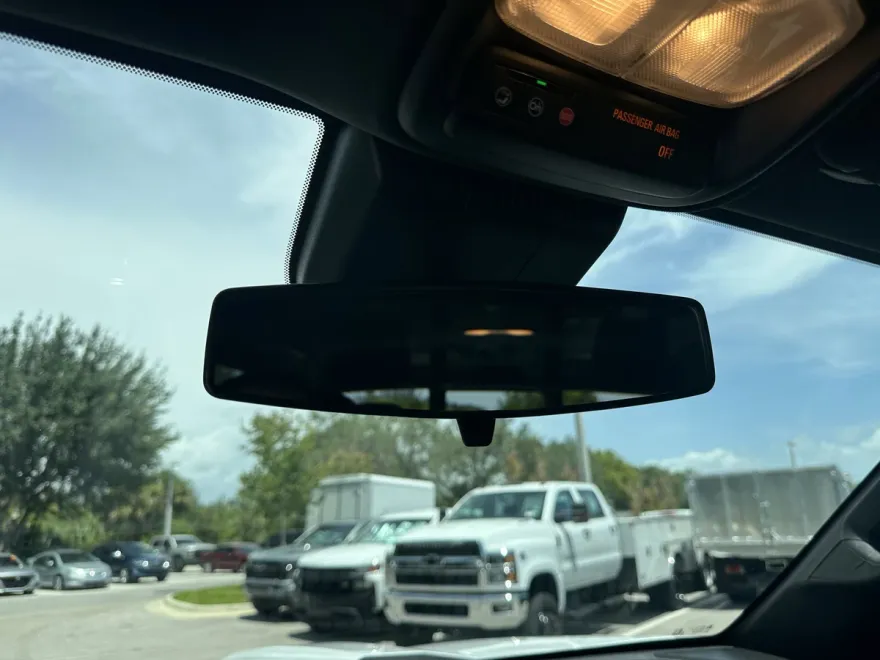 2023 Chevrolet Colorado LT photo 1