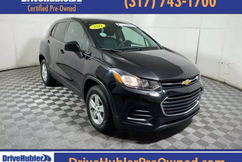 2021 Chevrolet Trax LS photo 1