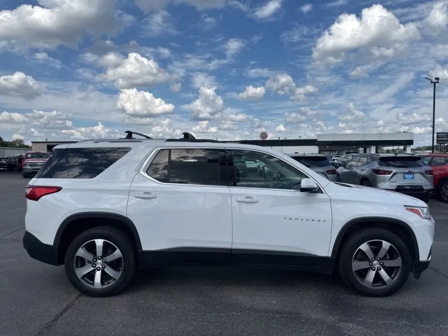 2018 Chevrolet Traverse Leather photo 1