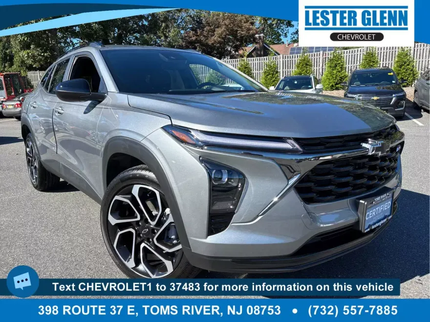 2025 Chevrolet Trax photo 1