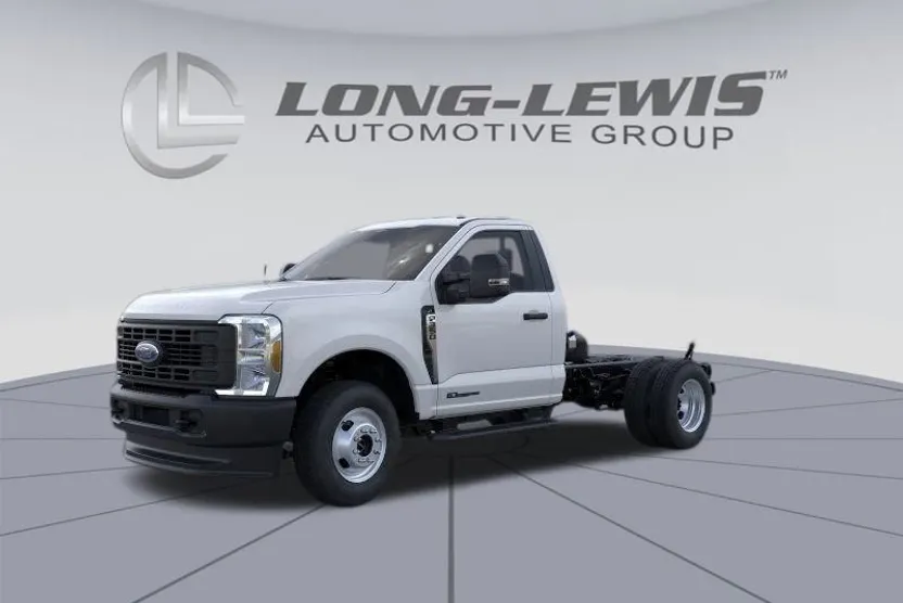 2026 Ford F-350 photo 1
