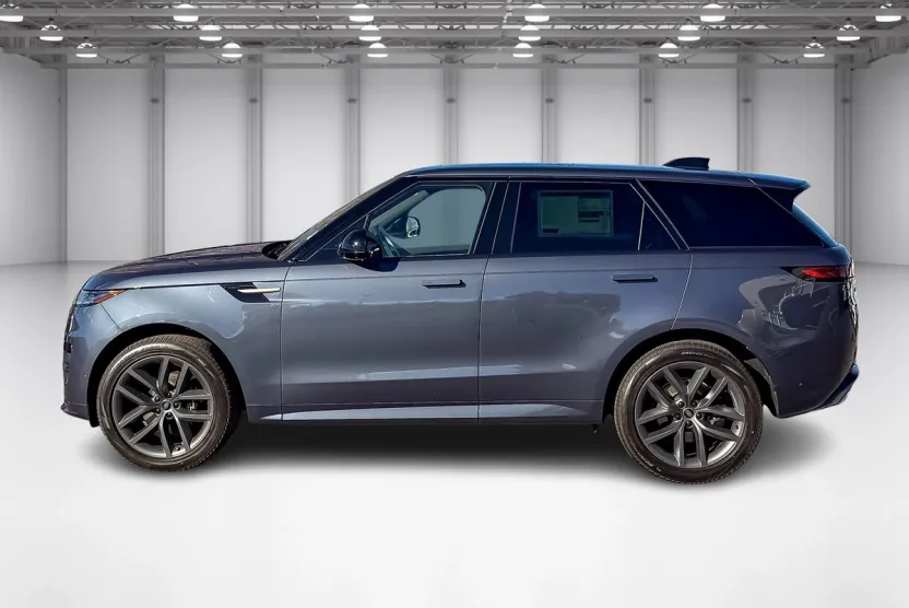 2025 Land Rover Range Rover Sport SE photo 1