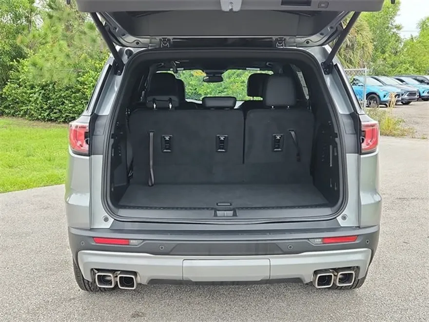2025 Gmc Acadia Elevation photo 1