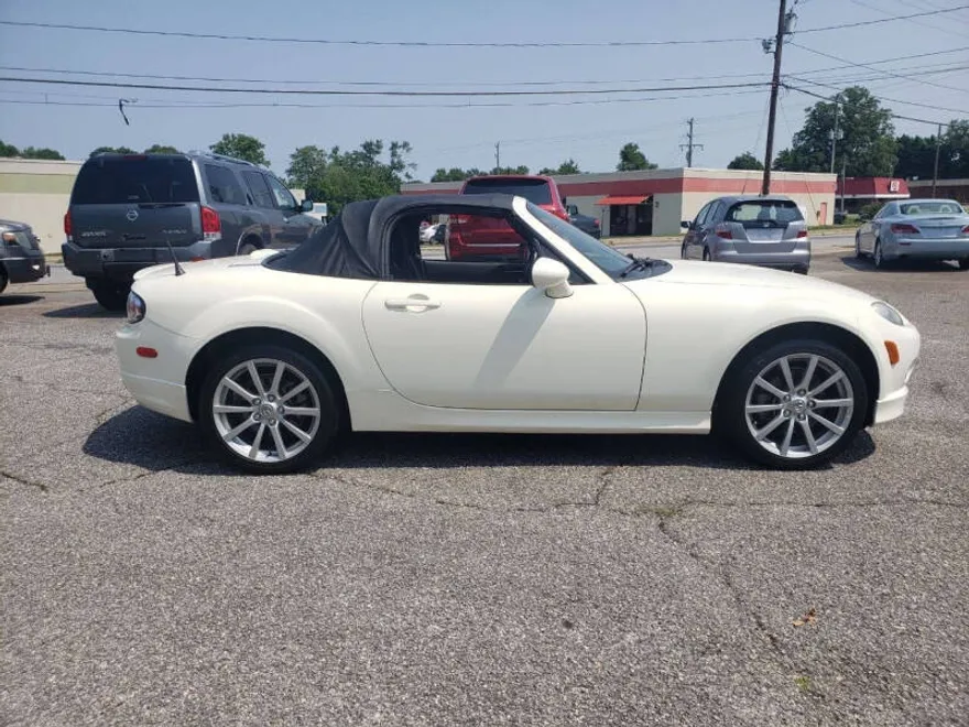 2006 Mazda MX-5 Miata Miata Sport photo 1