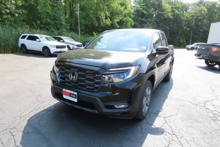 2026 Honda Ridgeline TrailSport photo 1