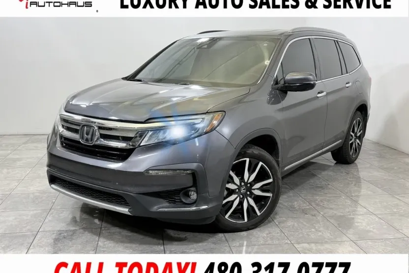 2020 Honda Pilot Touring photo 1