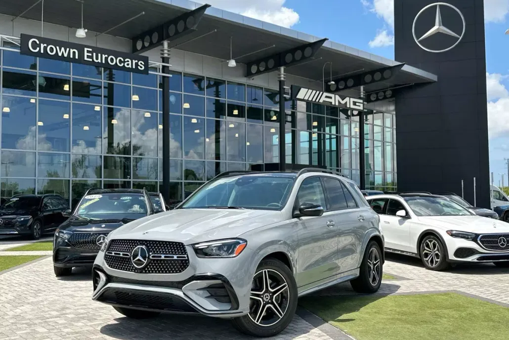 2025 Mercedes Benz GLE 350 4MATIC photo 1